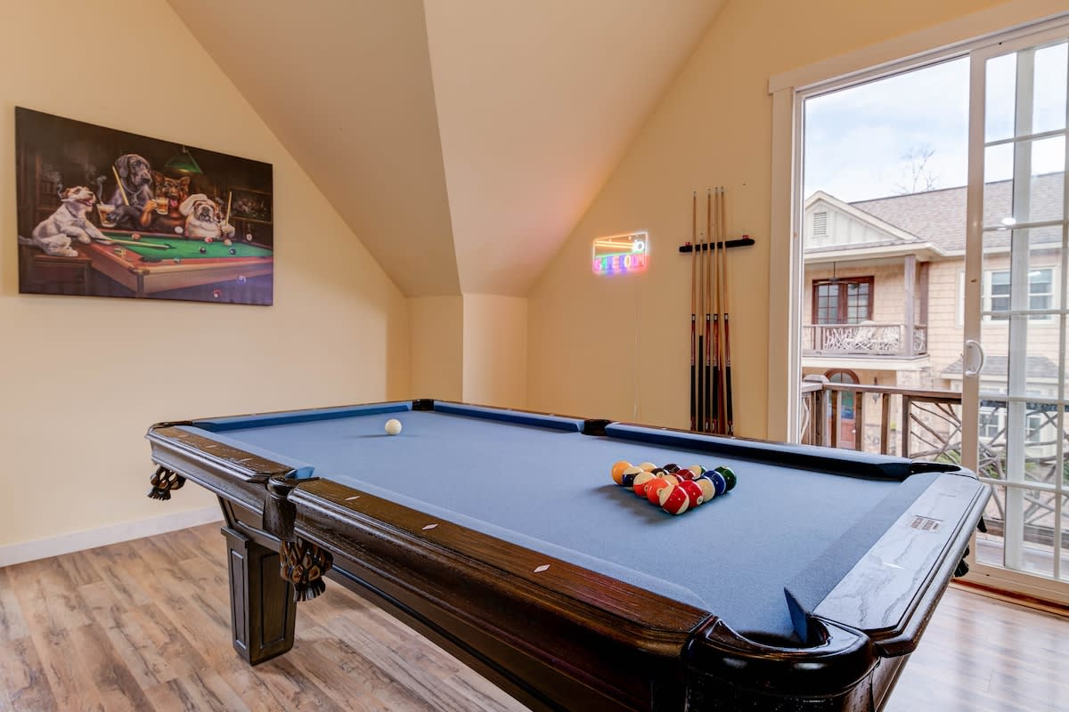 Home in Lake Lure property photo 4