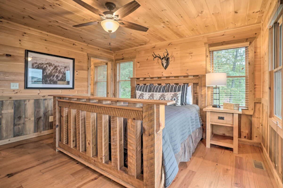 Bedroom image 1