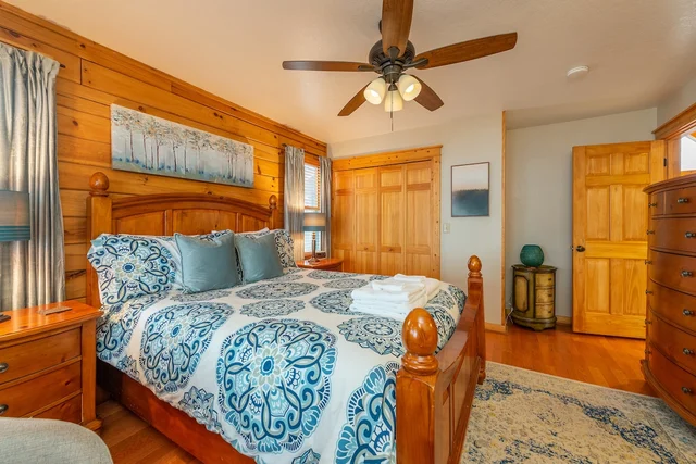 Bedroom image 1