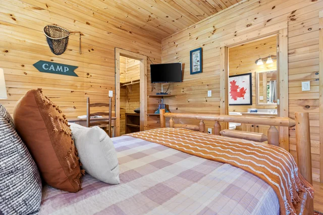 Bedroom image 1