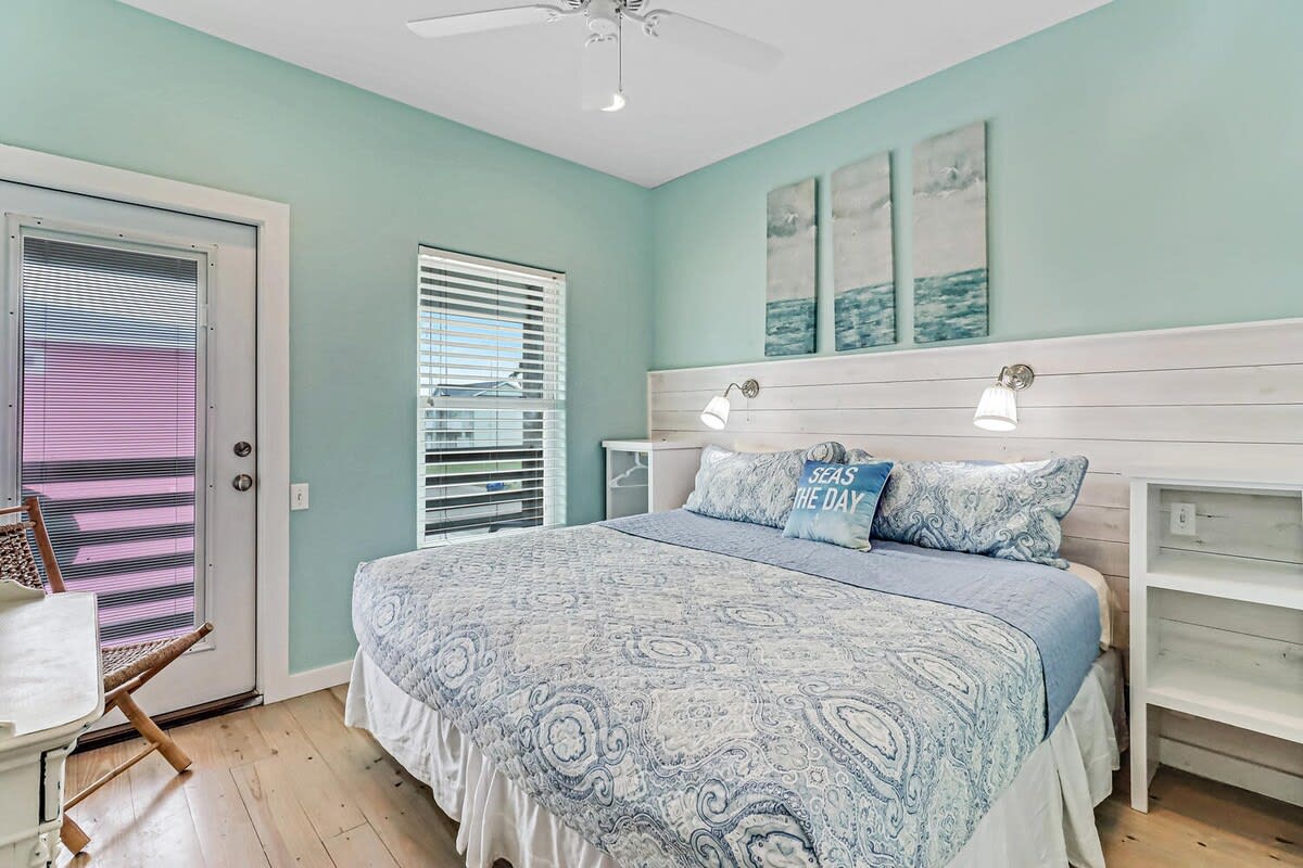 Bedroom image 1