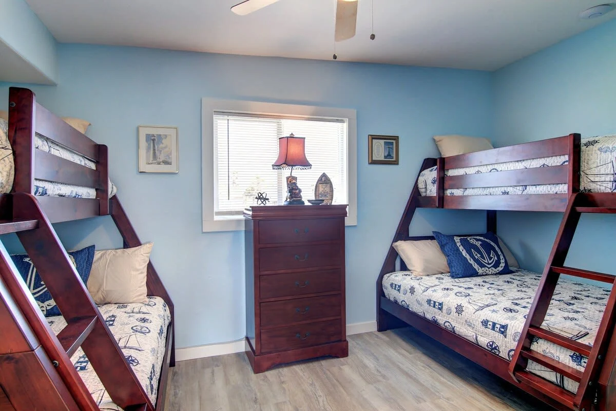 Bedroom image 1