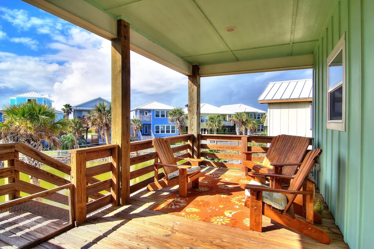 Home in Port Aransas property photo 4