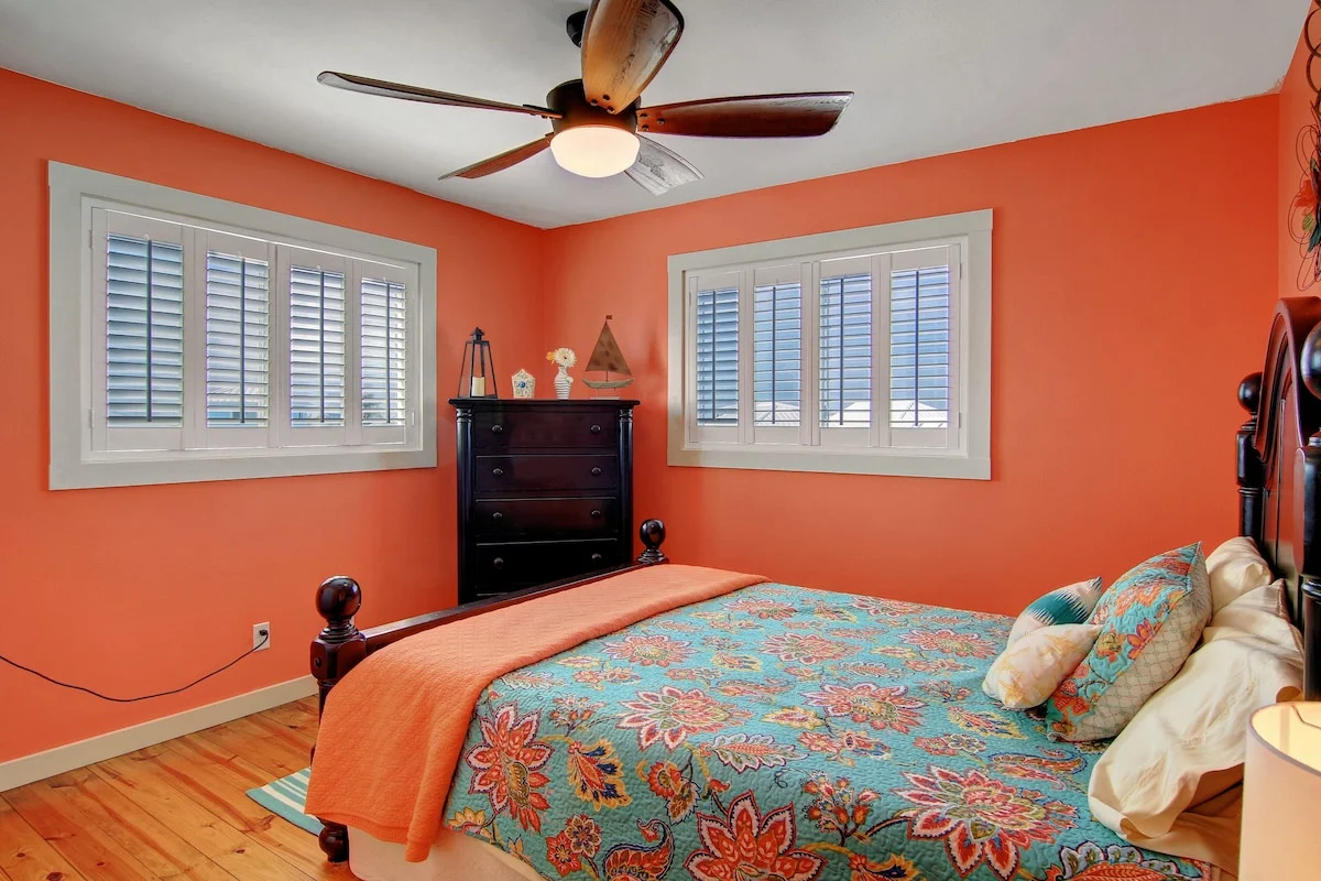 Bedroom image 1