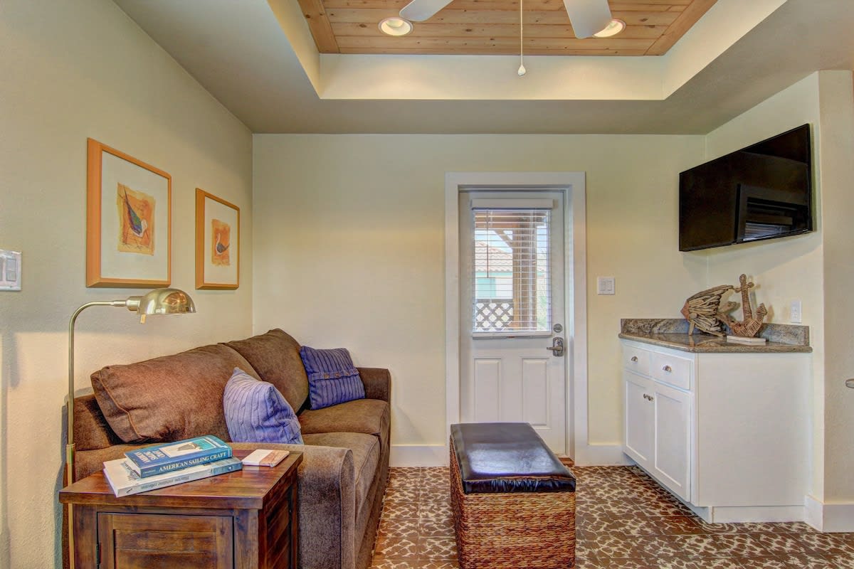 Home in Port Aransas property photo 4