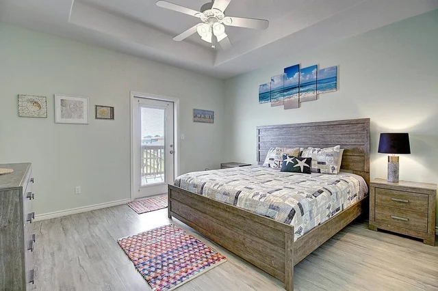 Bedroom image 1
