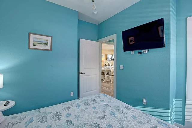 Bedroom image 1