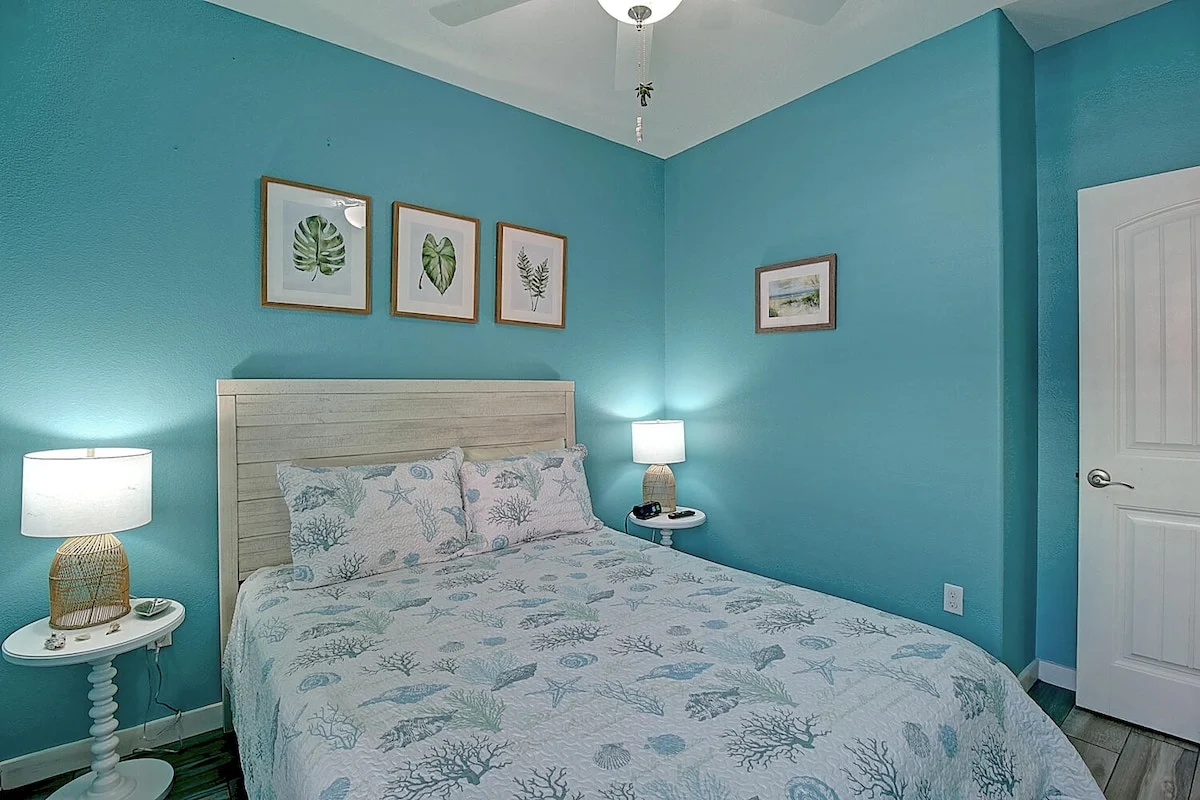 Bedroom image 1