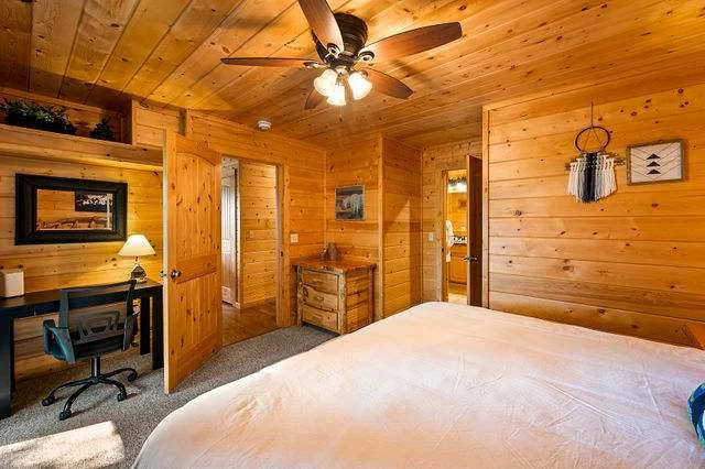 Bedroom image 1