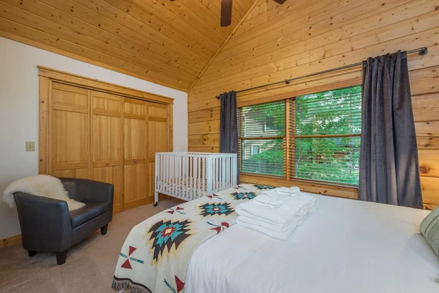 Bedroom image 1