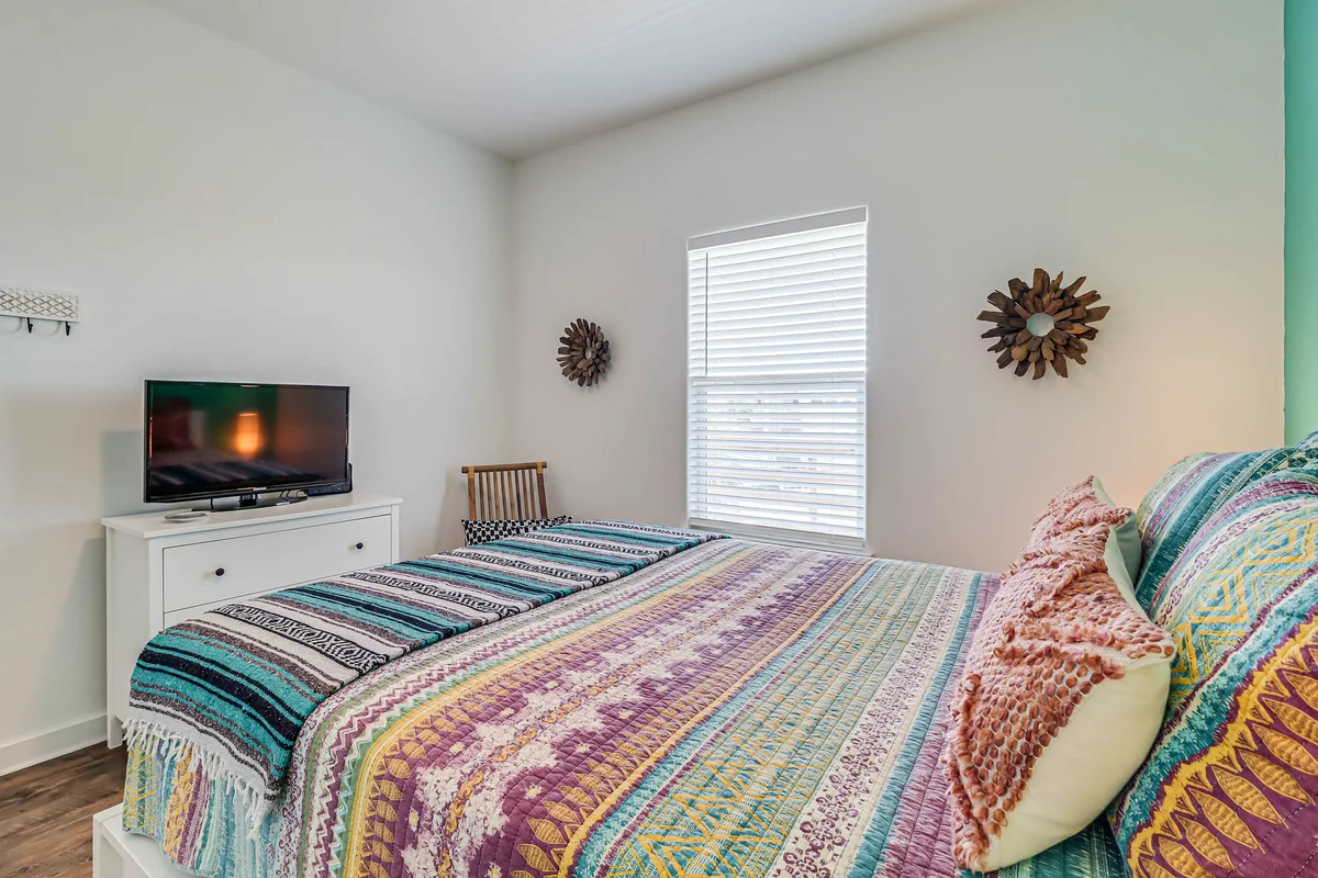 Bedroom image 1