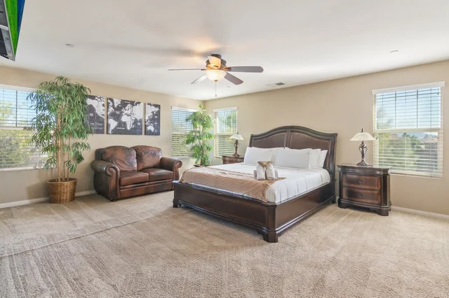 Bedroom image 1