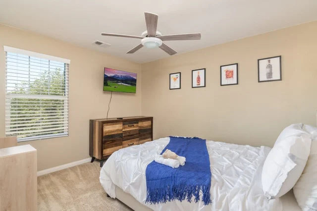 Bedroom image 1