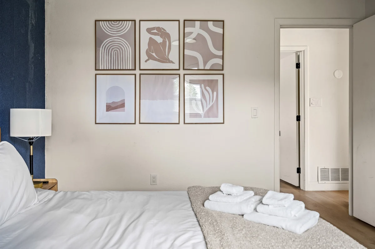Bedroom image 1