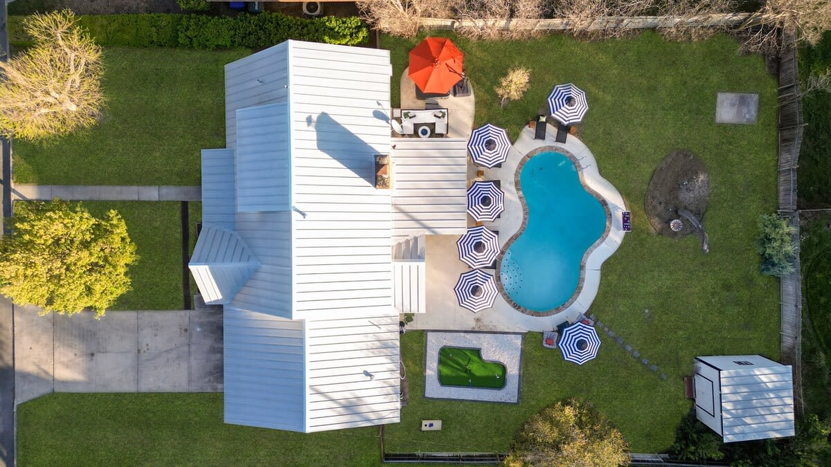 Home in San Antonio property photo 2