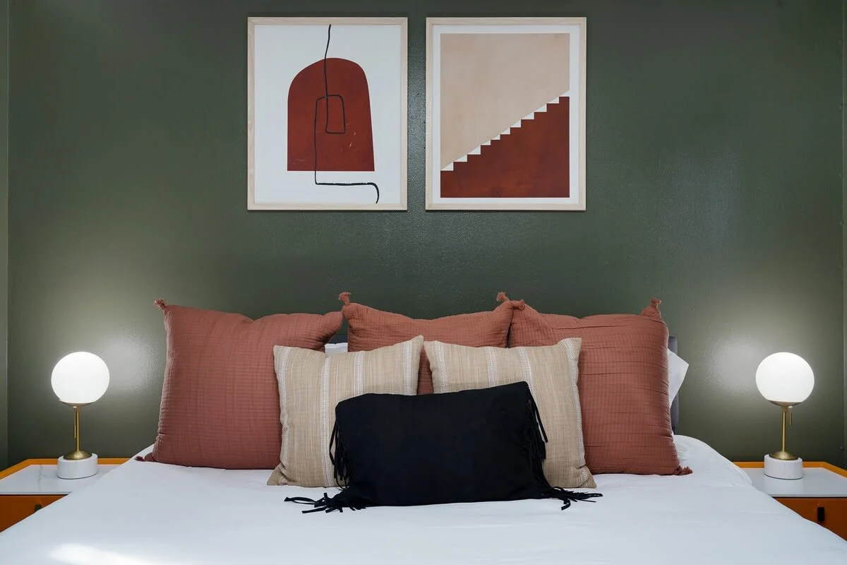Bedroom image 1