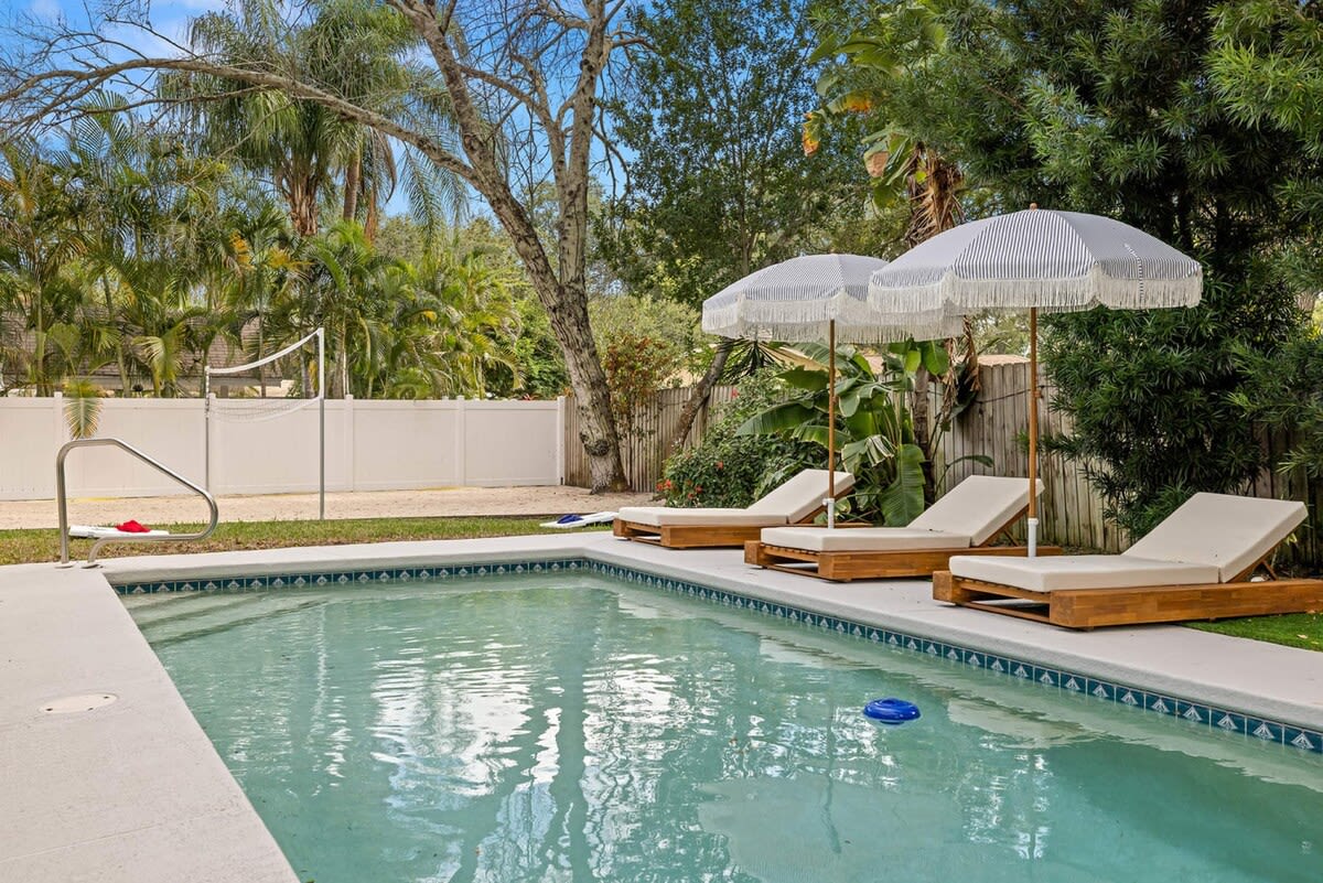 Home in Palm Harbor property photo 5