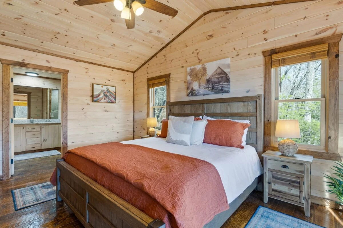 Bedroom image 1