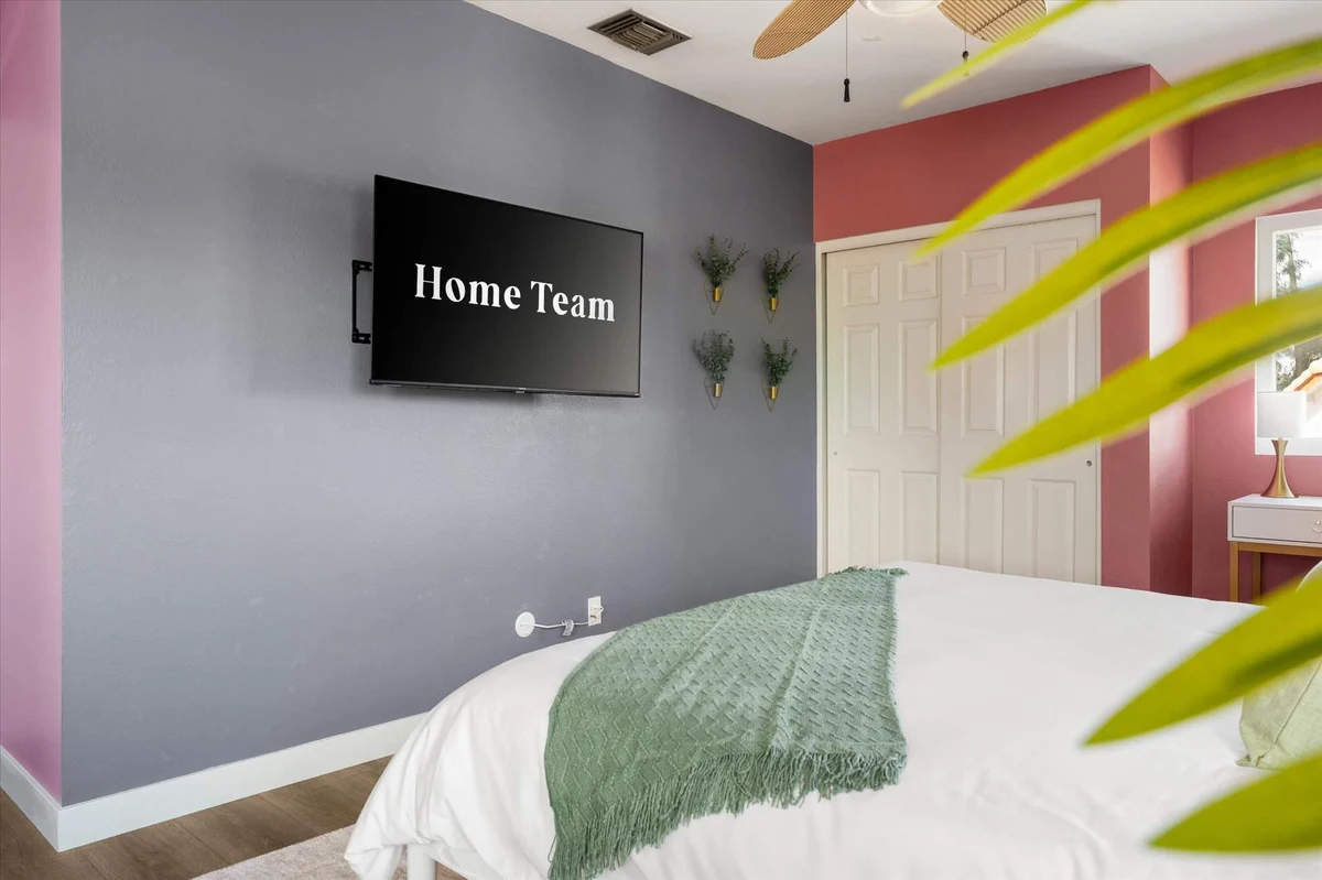 Bedroom image 1