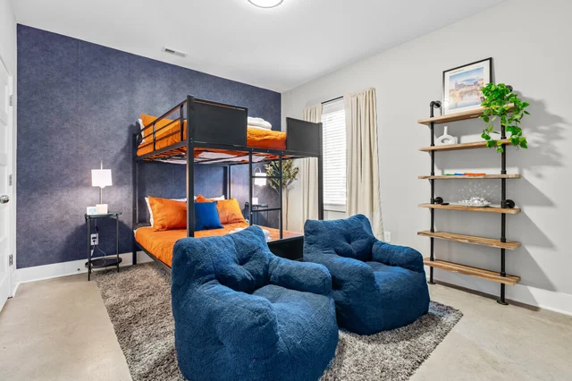 Bedroom image 1