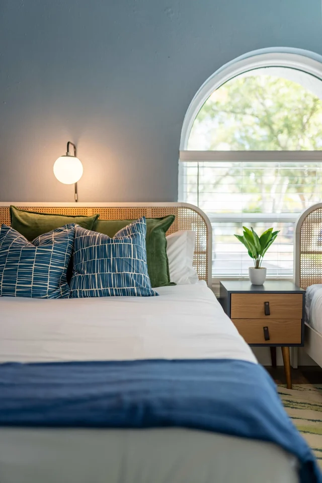 Bedroom image 1