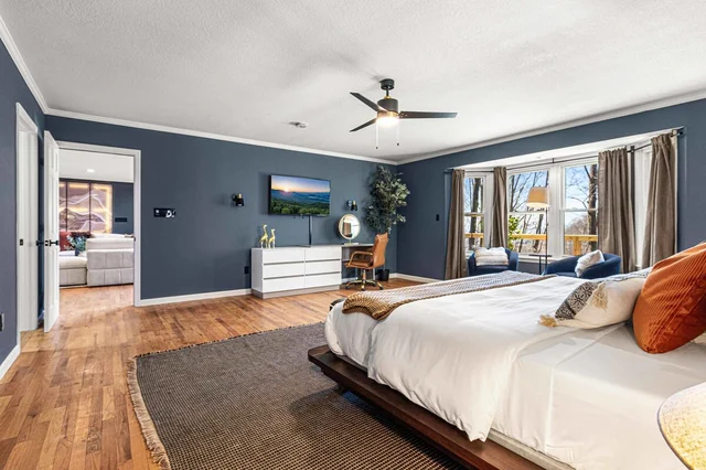 Bedroom image 1