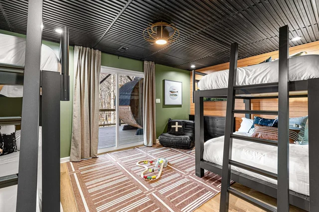 Bedroom image 1