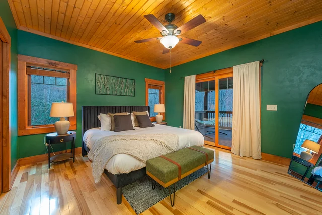 Bedroom image 1