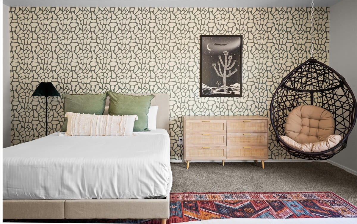 Bedroom image 1