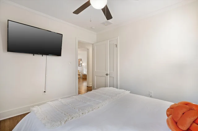 Bedroom image 1