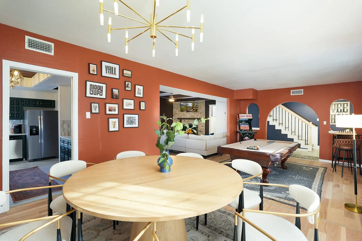 Home in San Antonio property photo 4