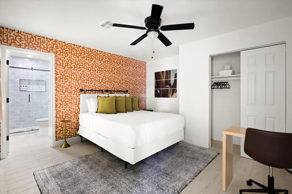 Bedroom image 1