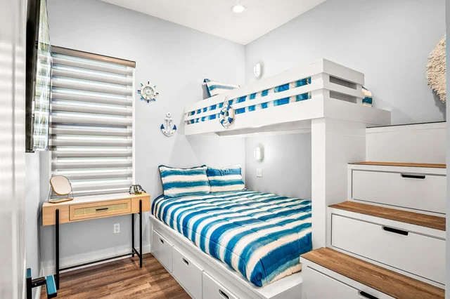 Bedroom image 1