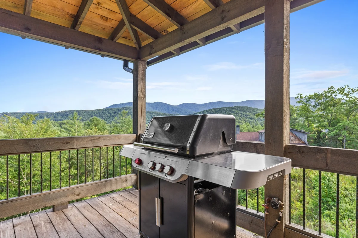 Surreal Views Outdoor Fireplace Pool Table&Hot Tub property photo 5