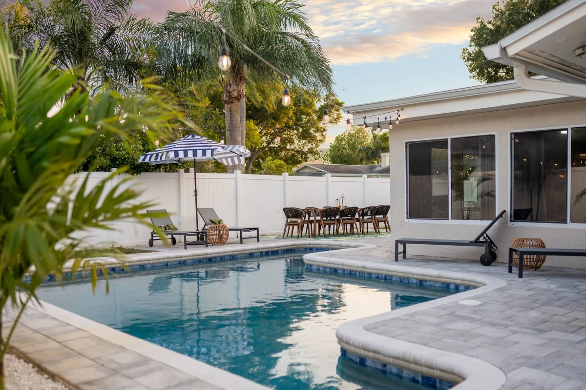 Home in Florida property photo 3