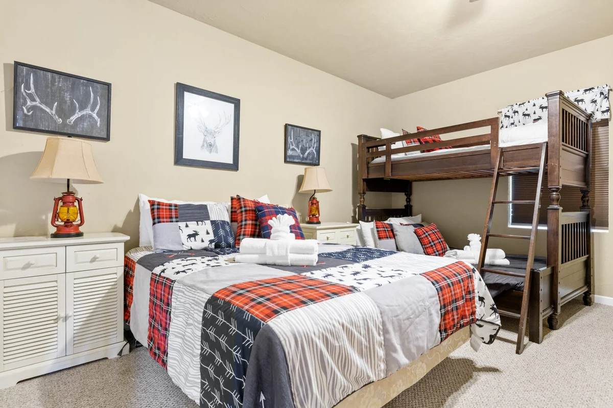 Bedroom image 1