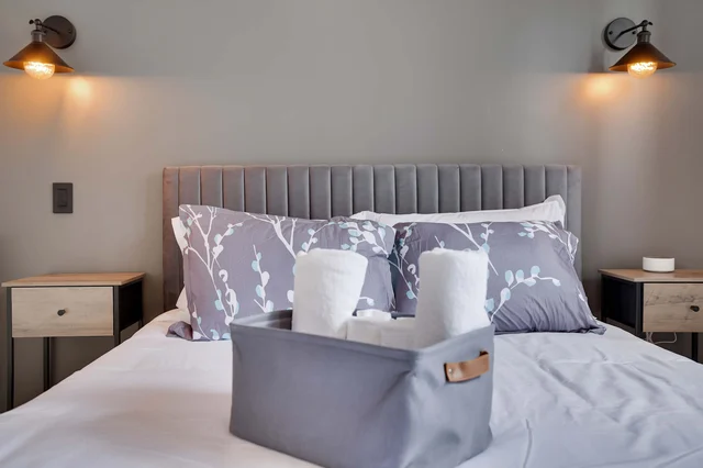 Bedroom image 1