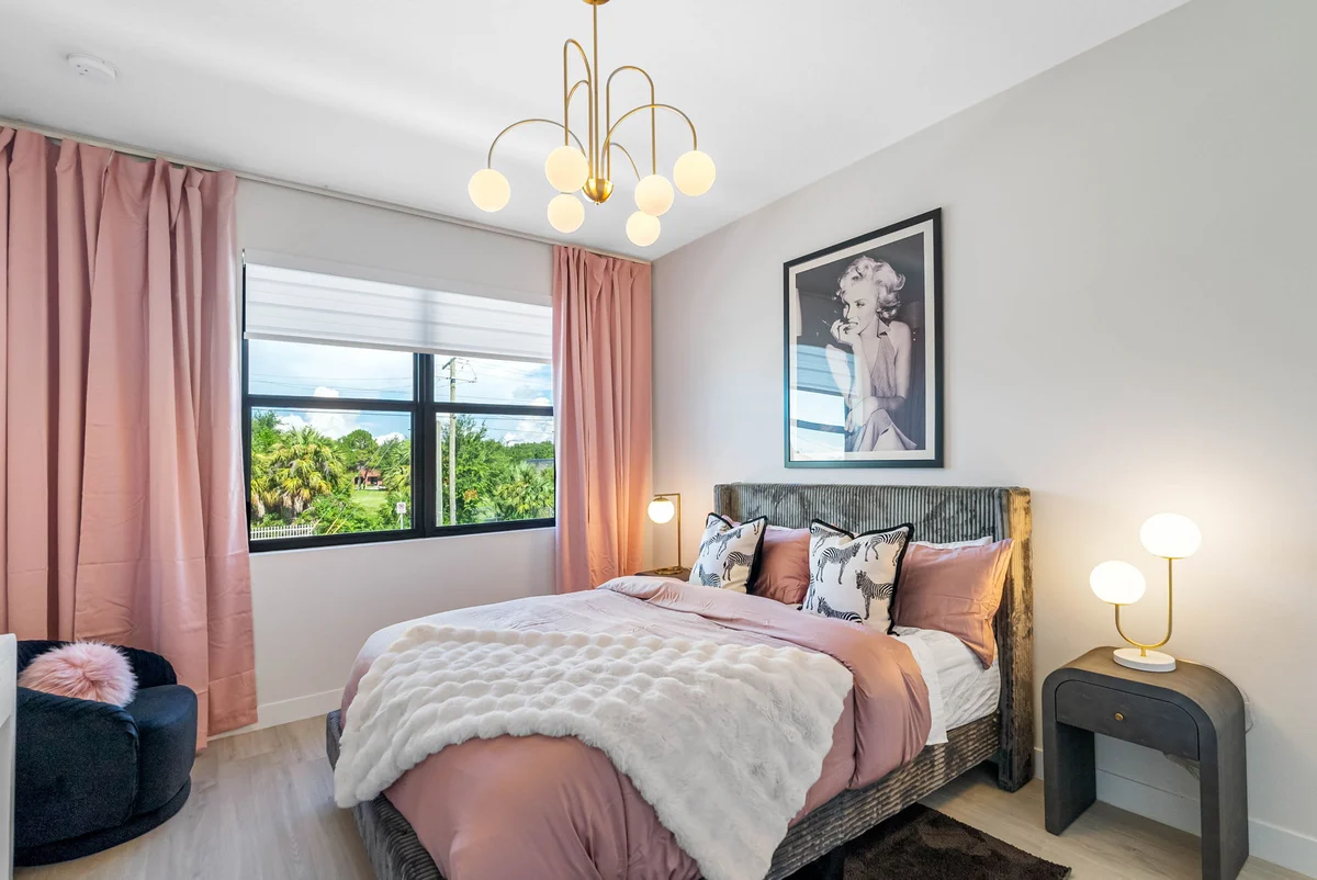 Brand New Tampa Townhouse Prime Location property photo 2