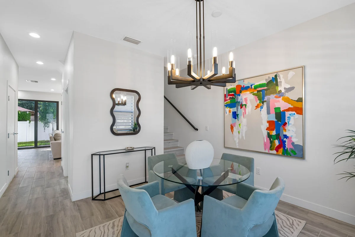 Brand New Tampa Townhouse Prime Location property photo 4