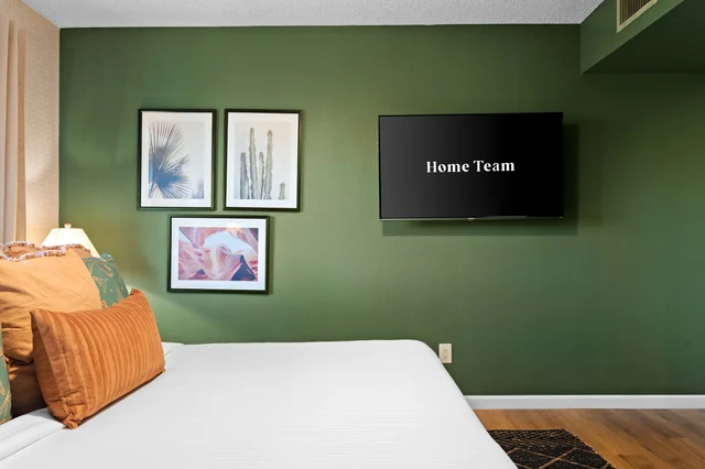 Bedroom image 1