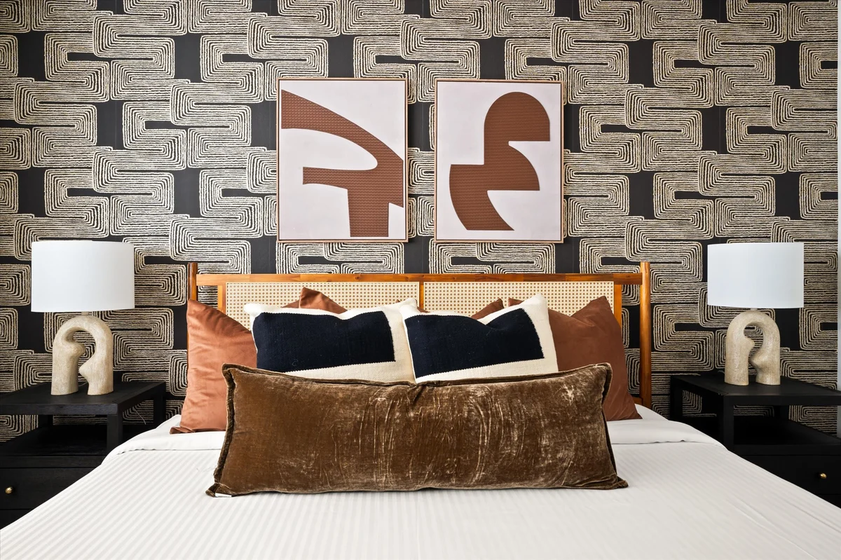 Bedroom image 1