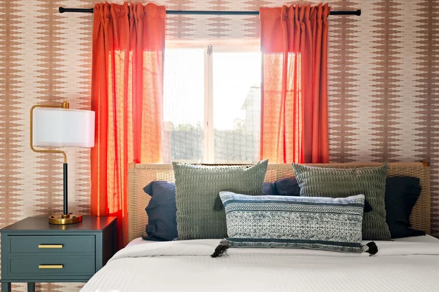 Bedroom image 1
