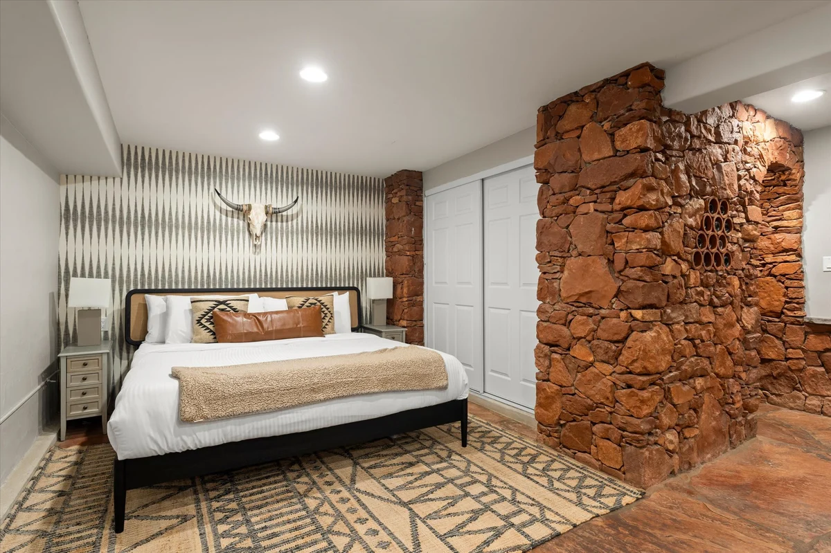 Bedroom image 1