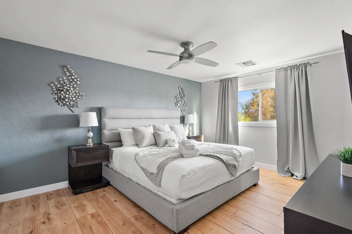 Bedroom image 1