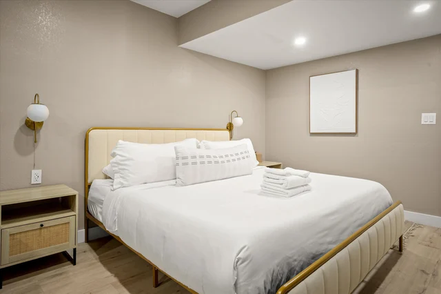 Bedroom image 1