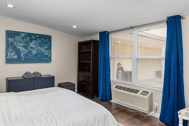 Bedroom image 1