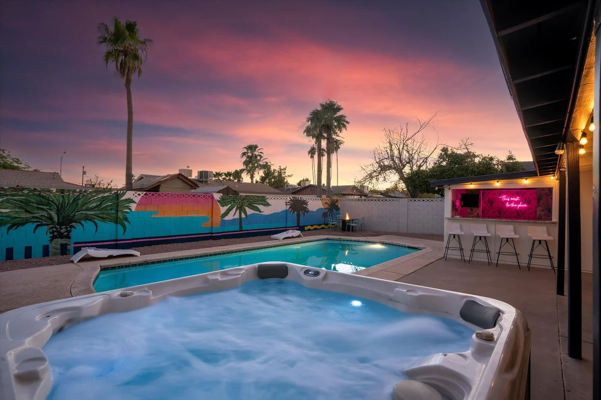Home in Scottsdale property photo 2