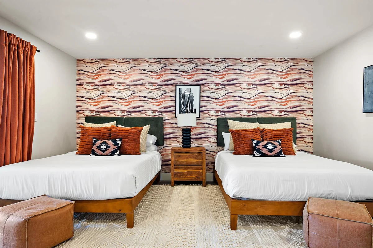 Bedroom image 1