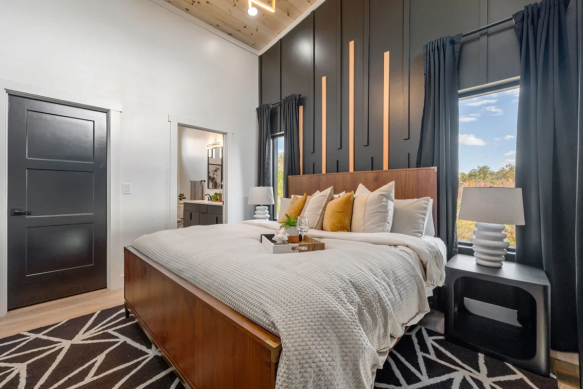 Bedroom image 1