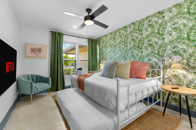 Bedroom image 1